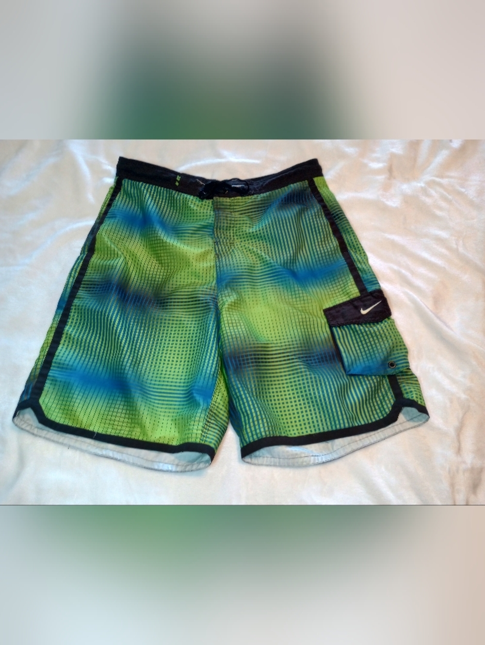 Nike Athleisure Swim Trunks Beach Wear Nautical Travel Vacation Ocean Neon Green